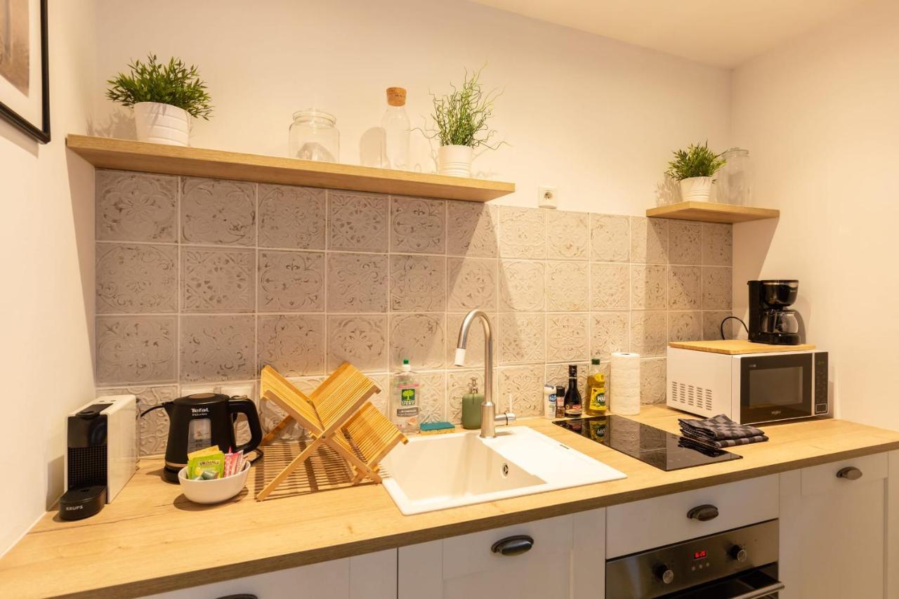 La Vague - Breath Of Freshness In Center Of Honfleur - Free Parking 550M Apartment Ngoại thất bức ảnh